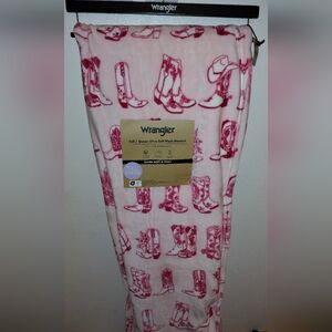 WRANGLER ULTRA SOFT PLUSH BLANKET 90X90 PINK BOOTS WRANGLER FULL QUEEN THROW NEW